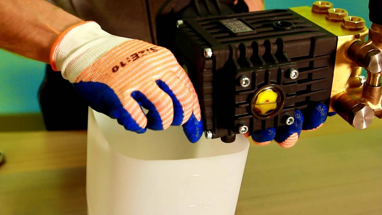 <span style="font-weight: bold;">Запчасти, техническое обслуживание и ремонт</span>